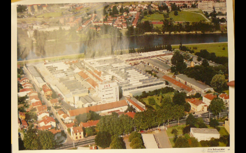 affiche usine Job Toulouse 