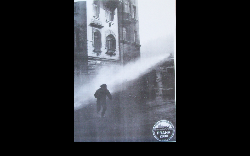 affiche manif anti-Banque Mondiale, Prague, 2000 